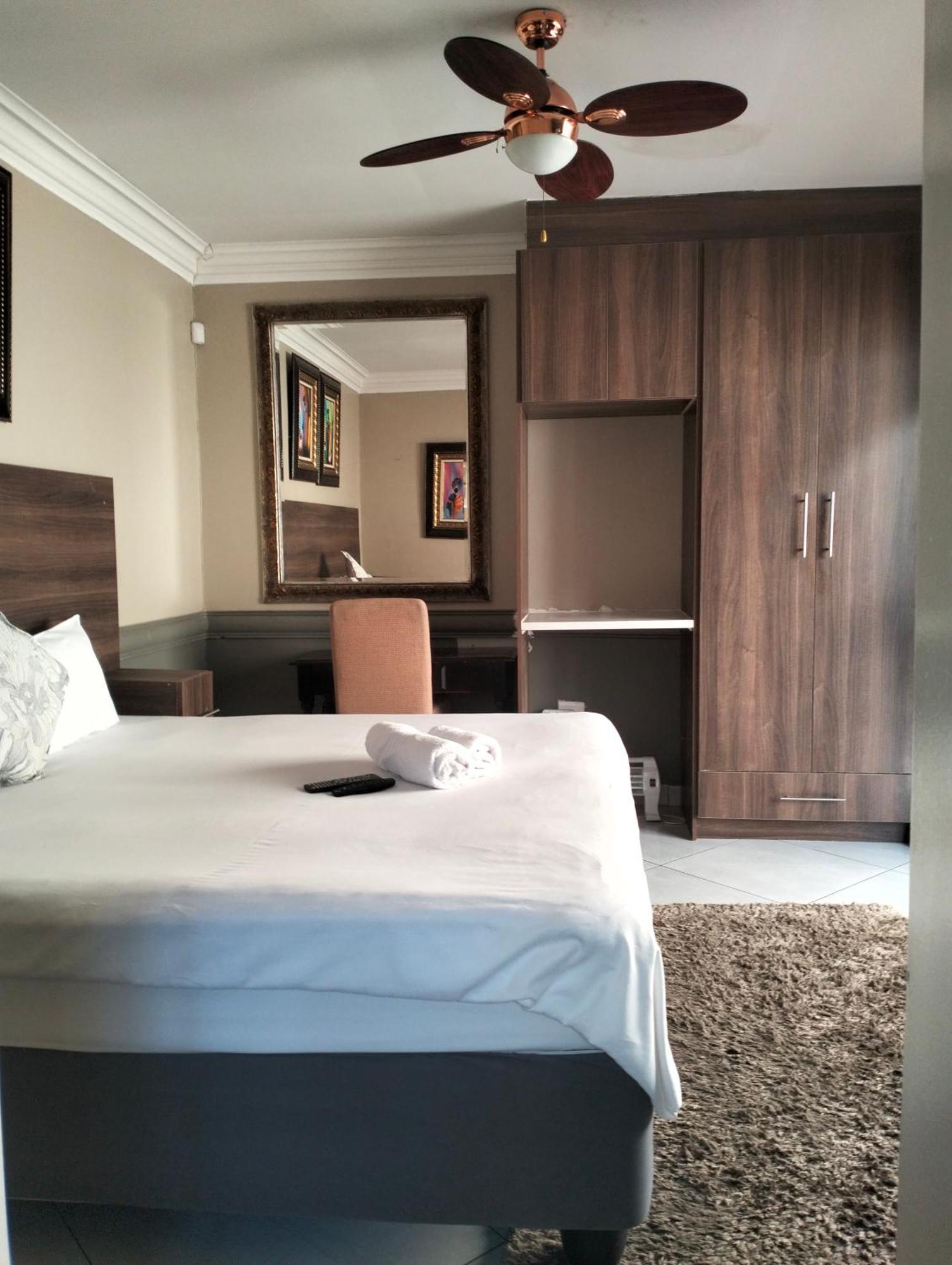 Sunrise Boutique Hotel Witbank Exterior foto